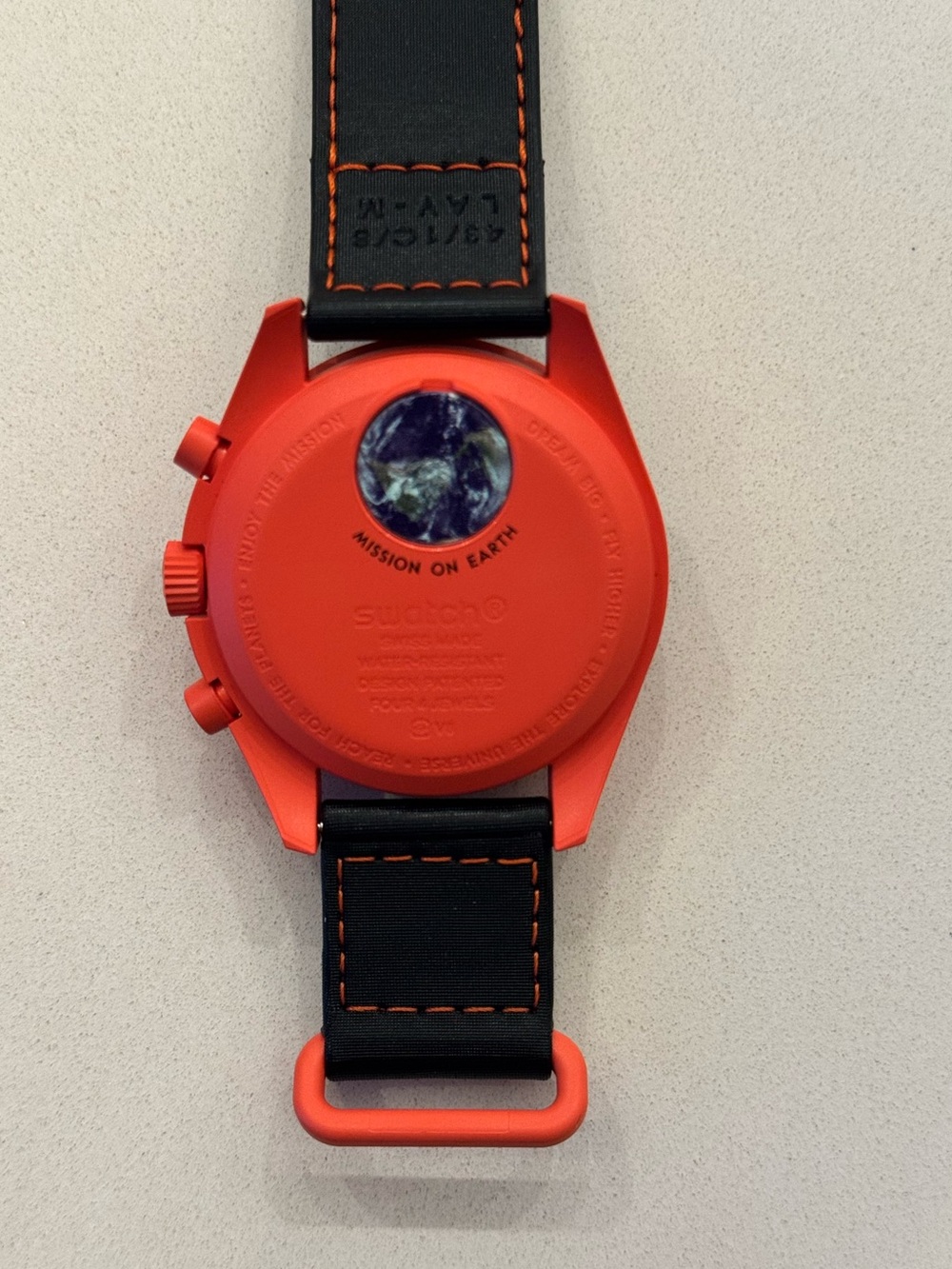 Omega x Swatch MoonSwatch Mission on Earth Lava Bioceramic Watch SO33O100 - Picture 10 of 12